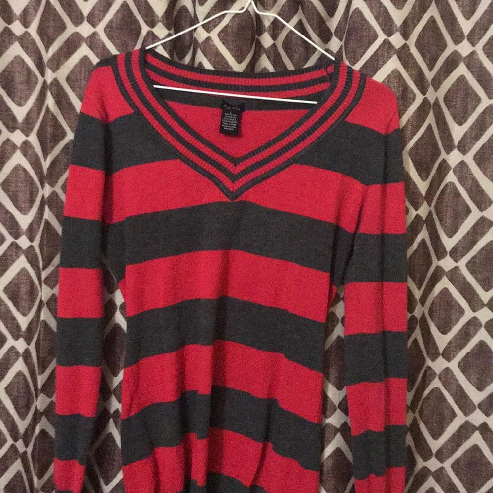 Rue 21 sweater